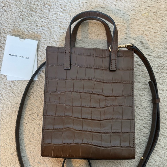 NEW Marc Jacobs croc embossed leather micro grind tote in brown - Picture 3 of 4